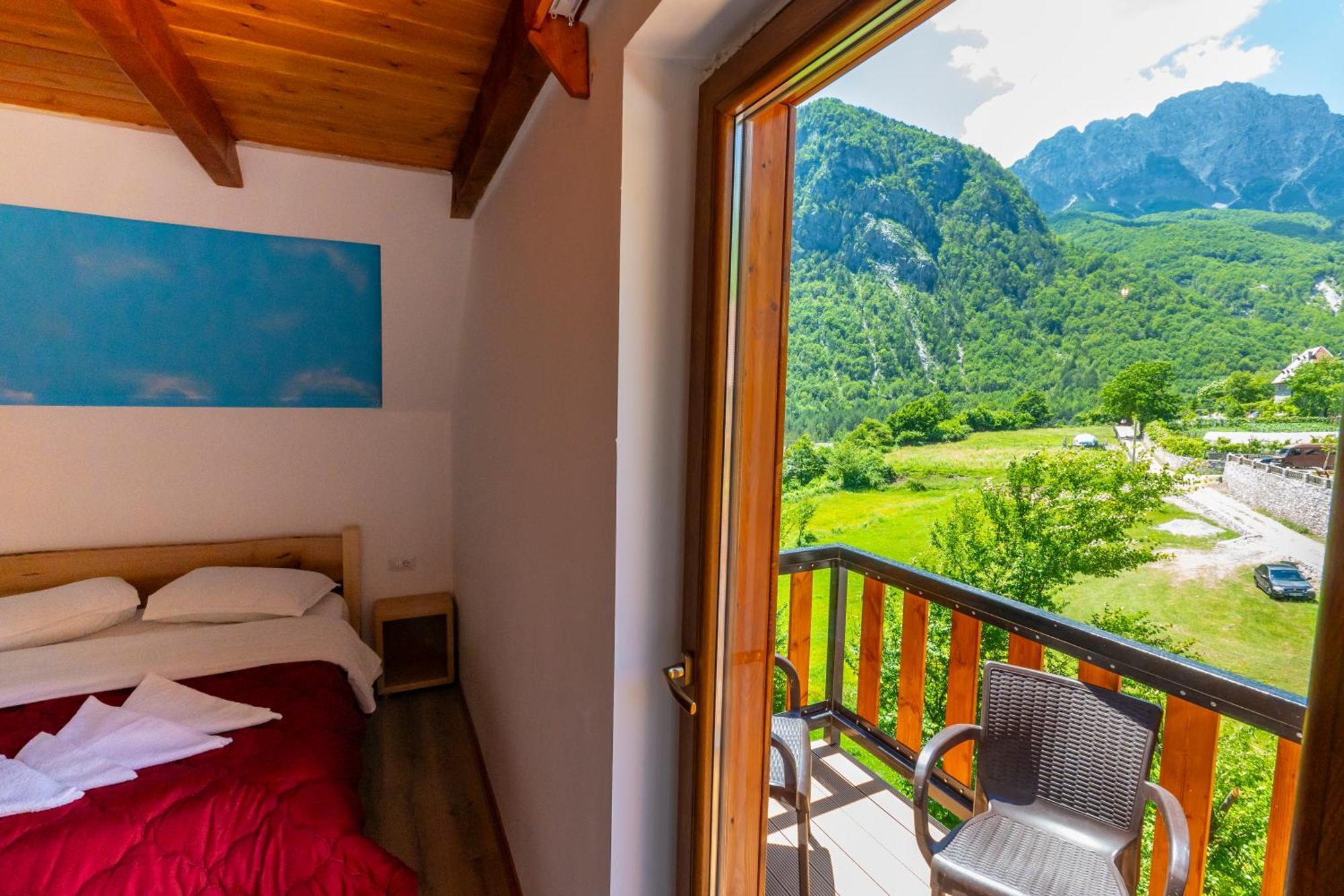Gegest Hotel Theth Exterior foto