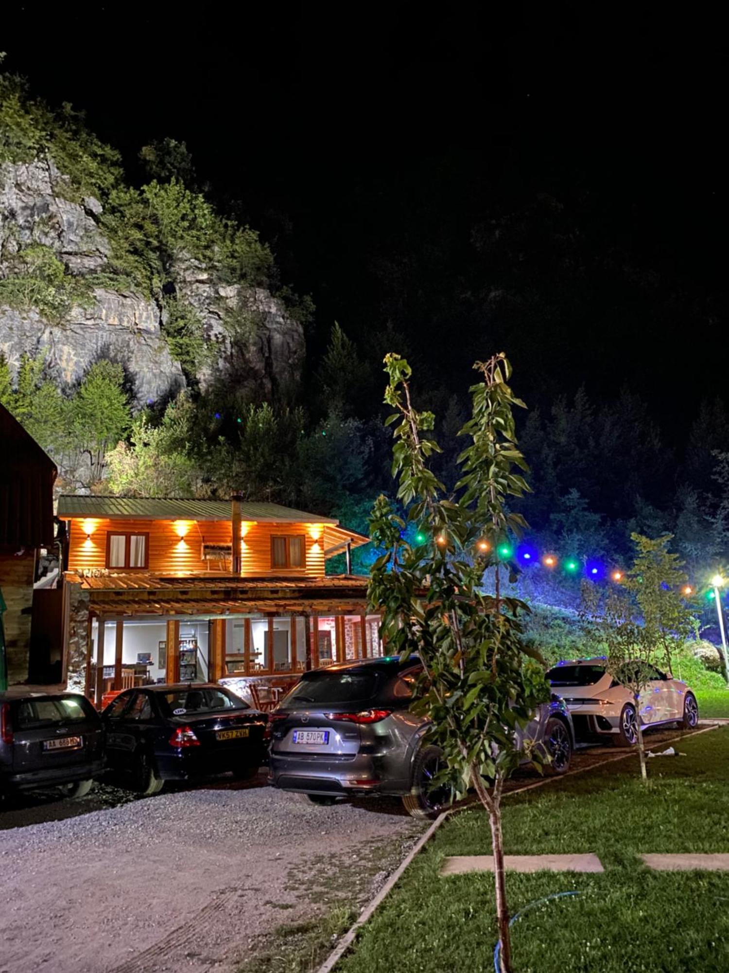 Gegest Hotel Theth Exterior foto